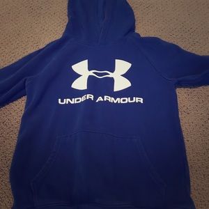 Boys under armour hoodie and shirt.